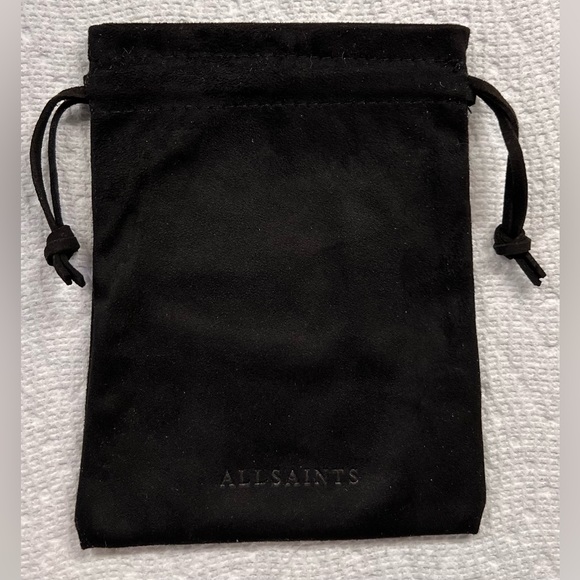 NWT, gorgeous ALLSAINTS Farrah Multi-Tonal Chain
Earrings in warm brass/silver - Picture 14 of 14